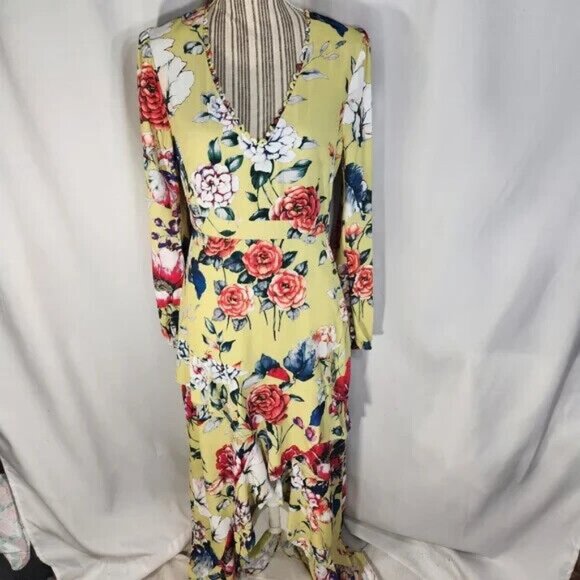 Willow & Clay NWT Chartreuse Long Sleeve Ruffle High-Low Hem Long Dress Small - Picture 1 of 10